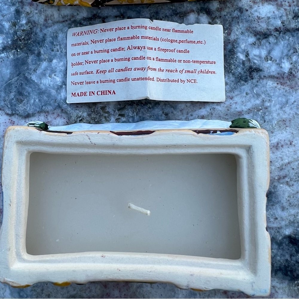 WINTER DECOR VOTIVE HOLDER - Picture 13 of 14
